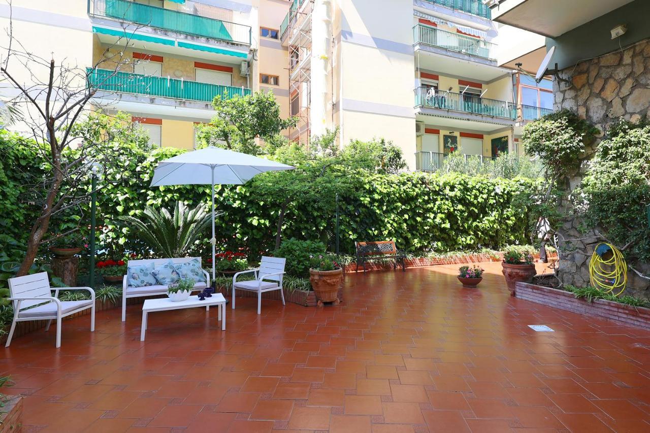 索伦托Garden House Giulia公寓 外观 照片