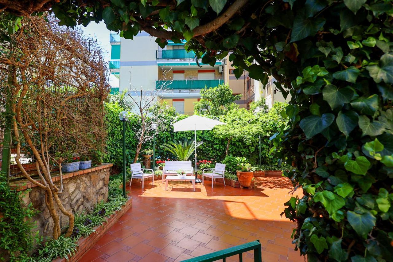 索伦托Garden House Giulia公寓 外观 照片